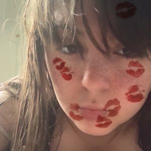 Meet your Posher, Cora